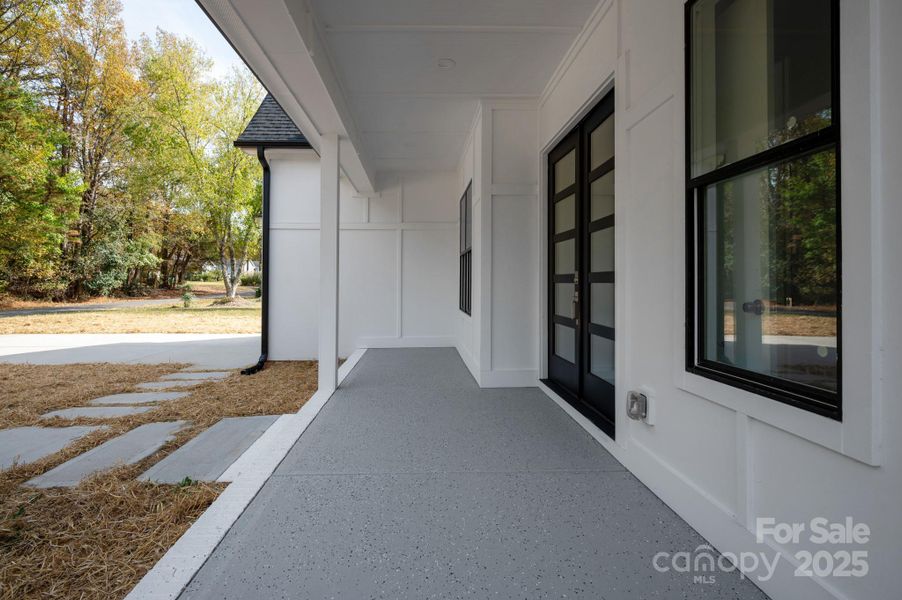 Image 29 of a home in .