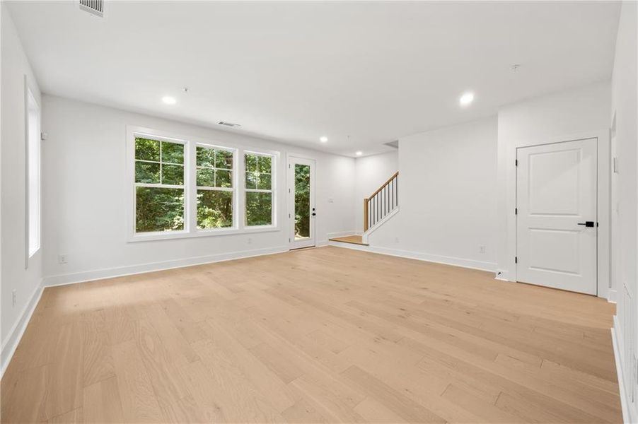 Spacious, unfurnished interior of a new home in , Atlanta (Image 56). Spacious, unfurnished interior of a new home in , Atlanta (Image 56).