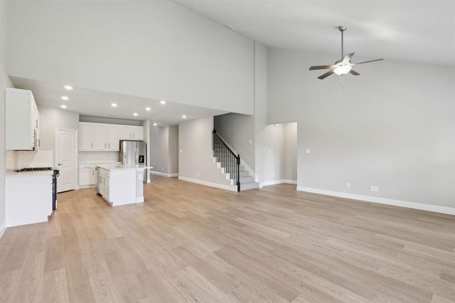 Photo is not of the actual home, but is an inspirational photo of builder’s model home and may depict options, furnishings, and/or decorator features that are not included. Photo is not of the actual home, but is an inspirational photo of builder’s model home and may depict options, furnishings, and/or decorator features that are not included.