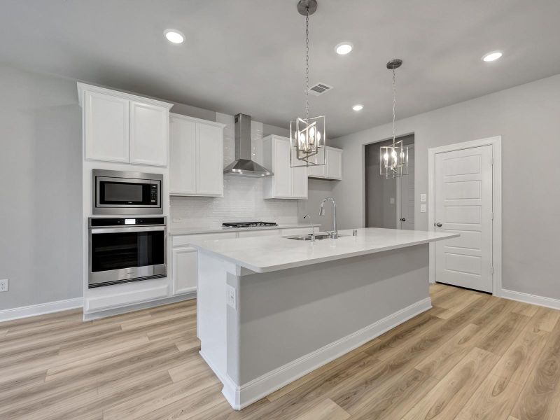 Photo is not of the actual home, but is an inspirational photo of builder’s model home and may depict options, furnishings, and/or decorator features that are not included Photo is not of the actual home, but is an inspirational photo of builder’s model home and may depict options, furnishings, and/or decorator features that are not included