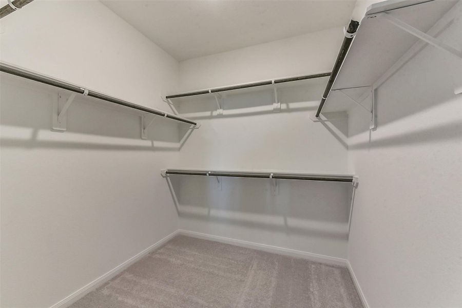 Spacious, unfurnished interior of a new home in Colony at Pinehurst, Pinehurst (Image 40).
