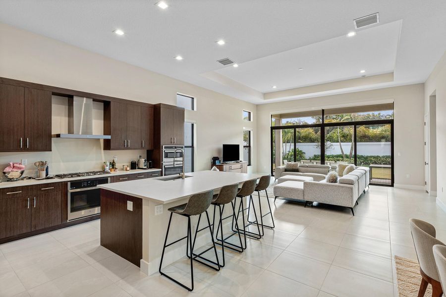 011-9212SilverMarshLane-BocaRaton-FL-334