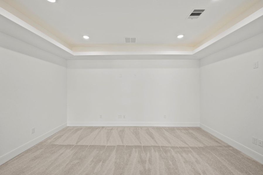 Spacious, unfurnished interior of a new home in Dunham Pointe, Cypress (Image 28).