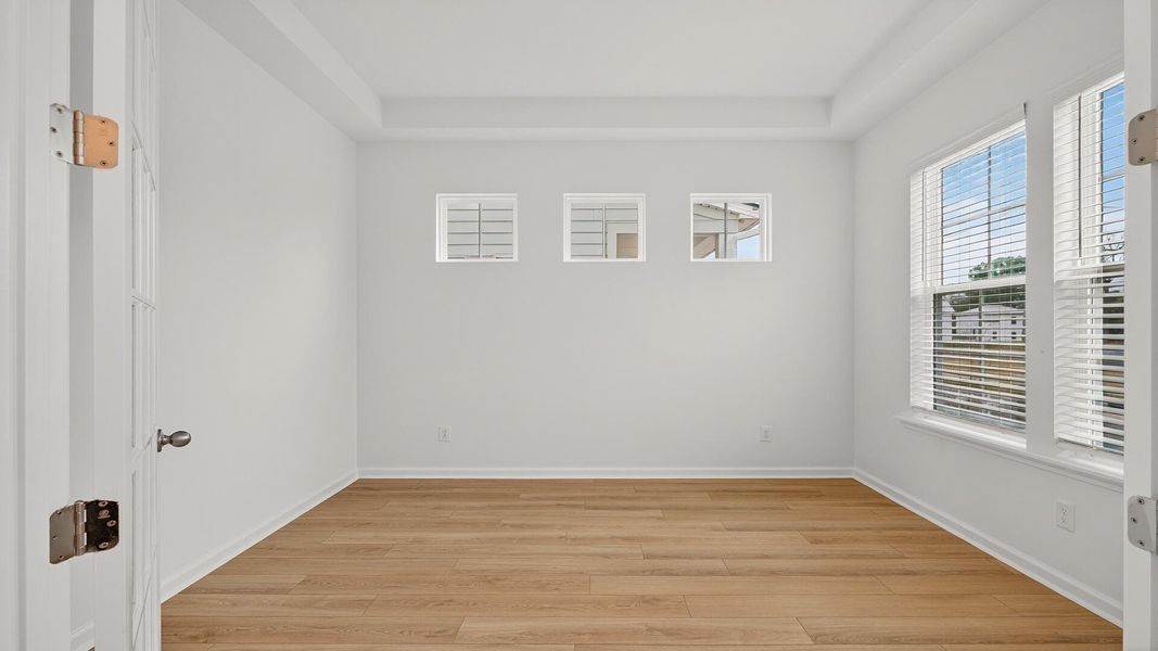 Spacious, unfurnished interior of a new home in Park Circle Single Family Homes, North Charleston (Image 16).