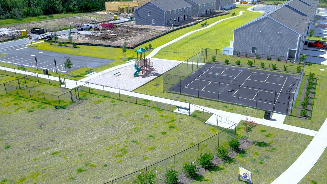 Image 34 of a home in Grayson Park Townhomes.