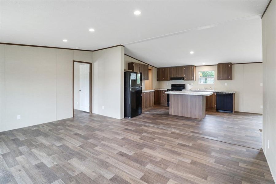 Spacious, unfurnished interior of a new home in , Coleman (Image 20).