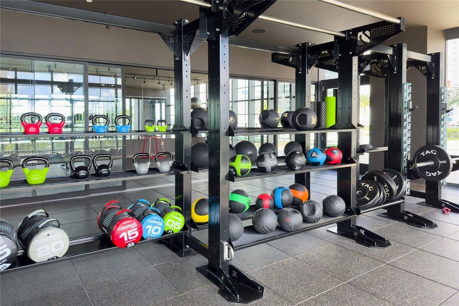 Community amenities in , Miami (Image 87).