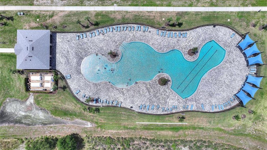 Community amenities in , Winter Haven (Image 32).