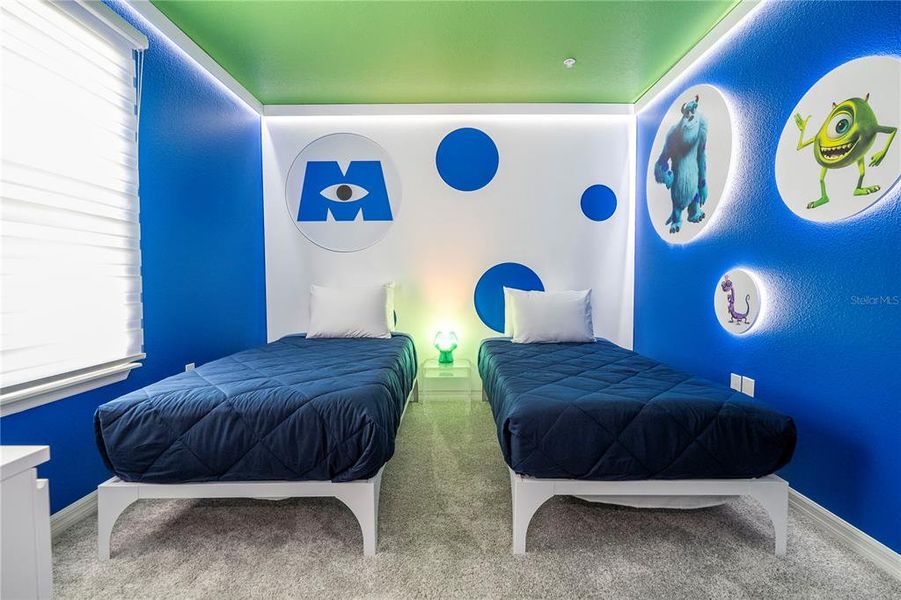 Furnished interior view inside a new home in Windsor Cay Resort, Clermont (Image 29).