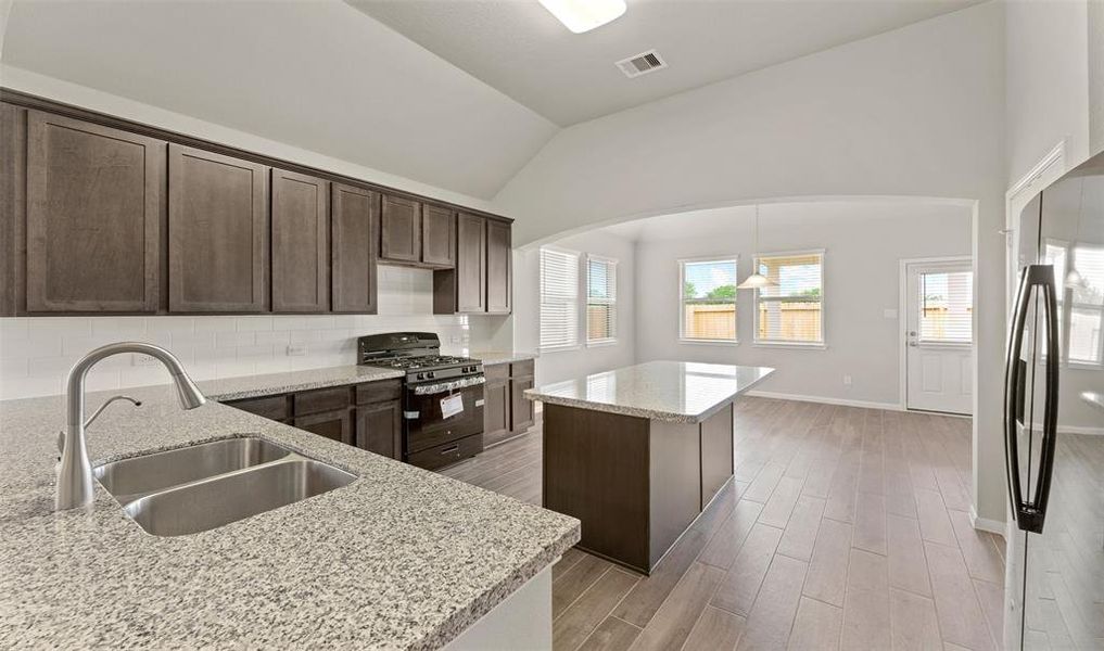 Lovely kitchen (*Photo not of actual home and used for illustration purposes only.)