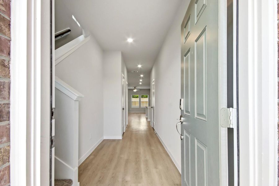 Spacious, unfurnished interior of a new home in Maple Woods, Hockley (Image 18).