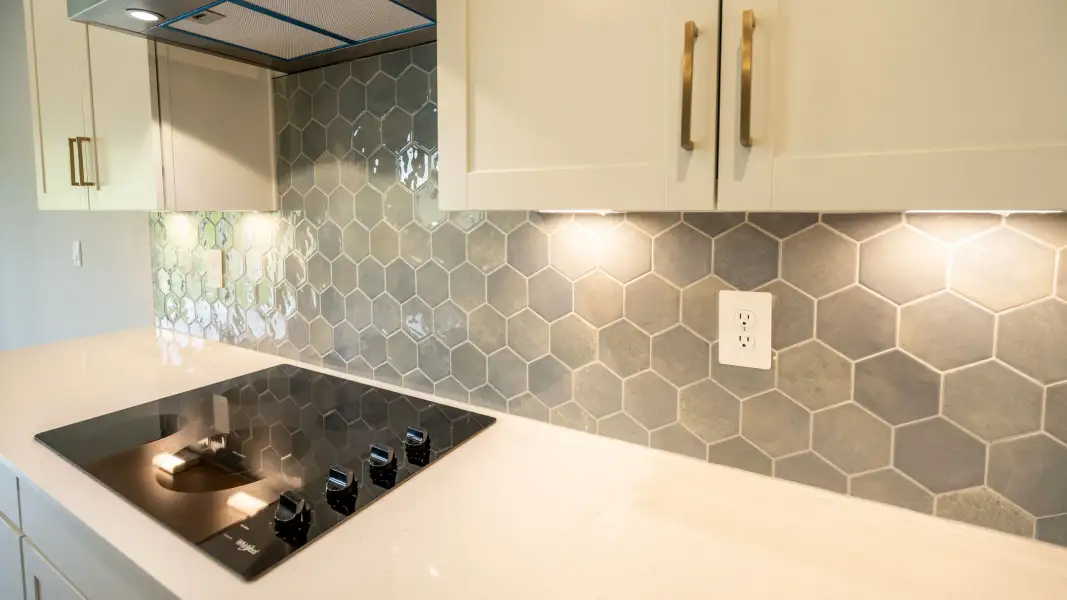 Close-up of interior finishes inside a home in Walnut Ridge, Lebanon (Image 12).
