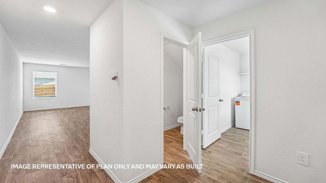 Spacious, unfurnished interior of a new home in Prairie Lakes, Buda (Image 12). Spacious, unfurnished interior of a new home in Prairie Lakes, Buda (Image 12).