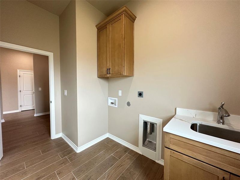 Image 29 of a home in .