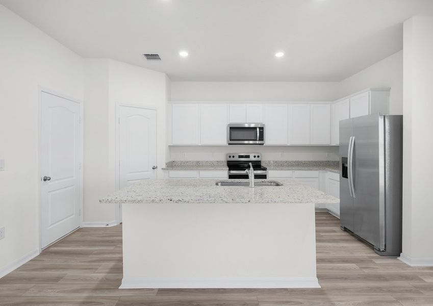 This kitchen is the  perfect place to prepare your family's favorite meals