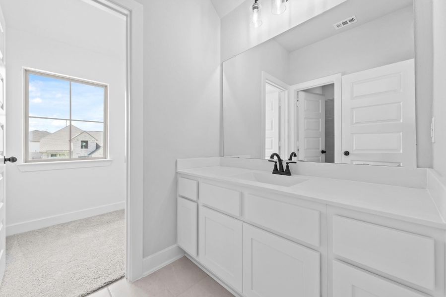 Representative image. Features, specifications, selections and colors may vary. Representative image. Features, specifications, selections and colors may vary.