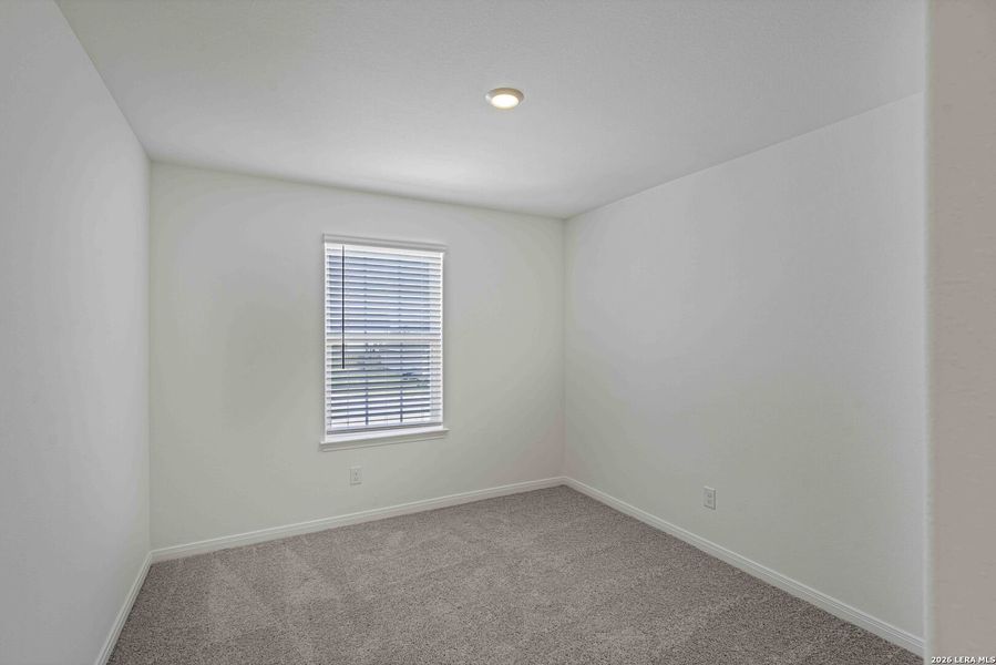 Spacious, unfurnished interior of a new home in , San Antonio (Image 14).