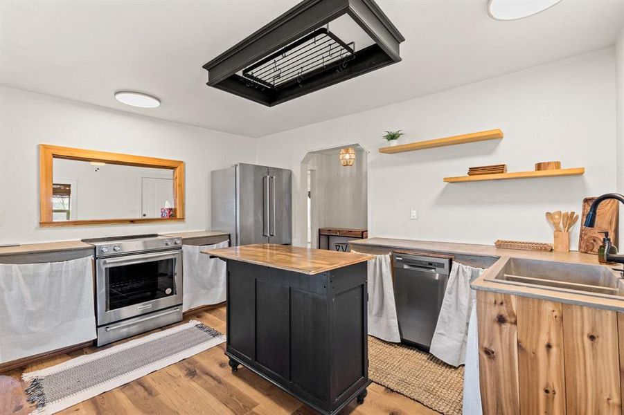 Furnished interior view inside a new home in , Azle (Image 25). Furnished interior view inside a new home in , Azle (Image 25).