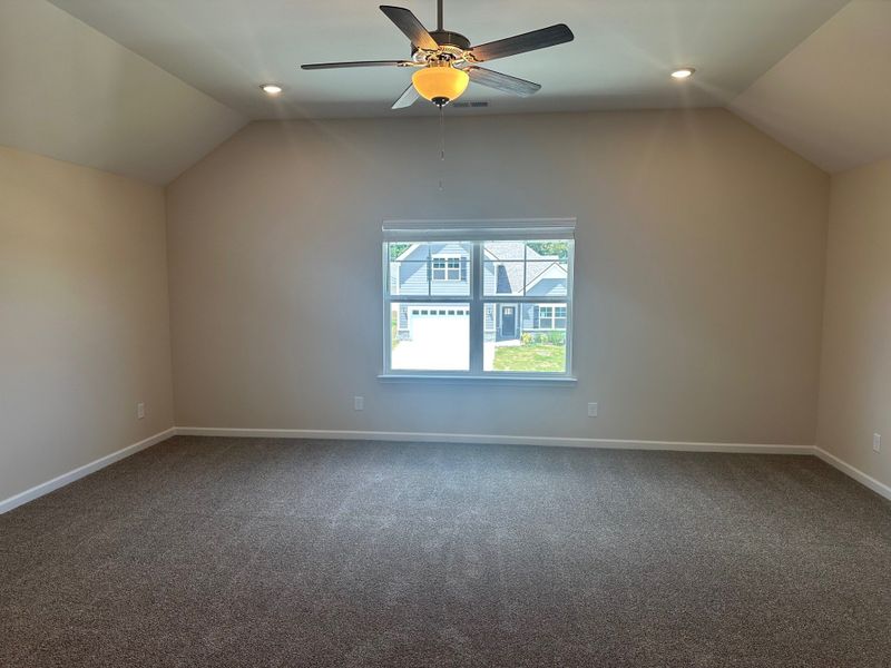 Spacious, unfurnished interior of a new home in Cumberland Estates, Fairview (Image 14).