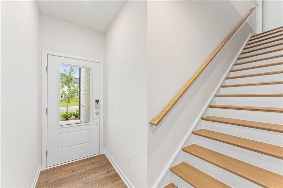 Spacious, unfurnished interior of a new home in Sherwood Square, Flowery Branch (Image 15).