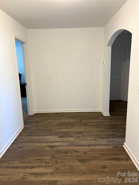 Spacious, unfurnished interior of a new home in Hidden Lakes, Statesville (Image 25).