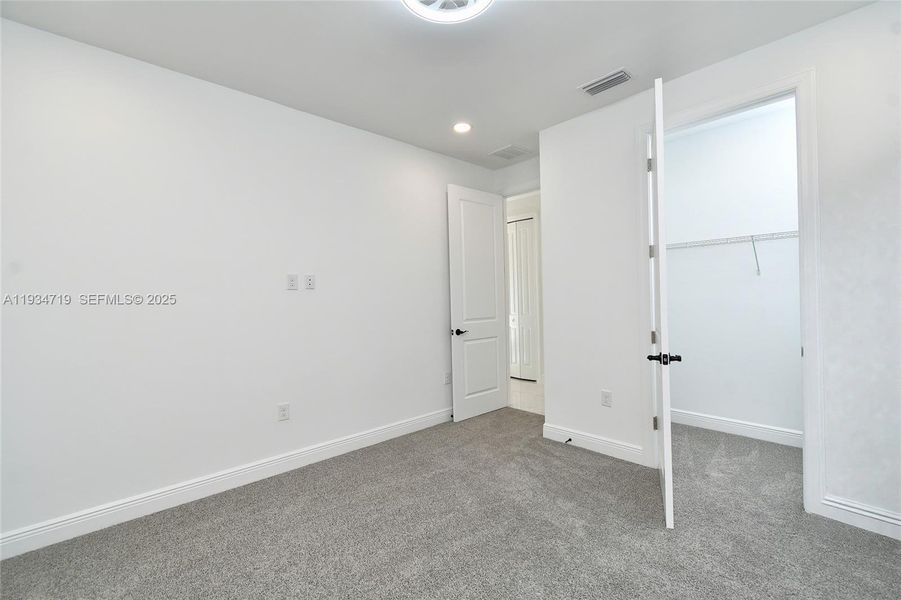 Spacious, unfurnished interior of a new home in , Lehigh Acres (Image 56).