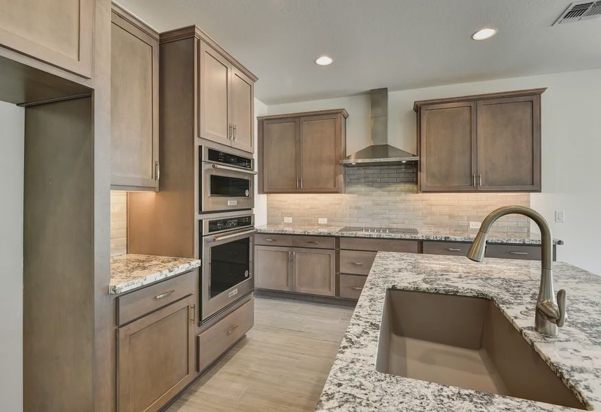 Trilogy Wickenburg Ranch Acacia HS 1309 Kitchen - 17 of 24
