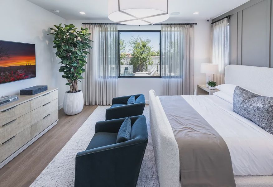 6003 Primary Bedroom - 3 of 6