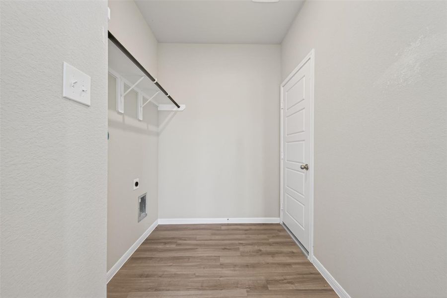 Spacious, unfurnished interior of a new home in Woodland Lakes, Huffman (Image 18). Spacious, unfurnished interior of a new home in Woodland Lakes, Huffman (Image 18).