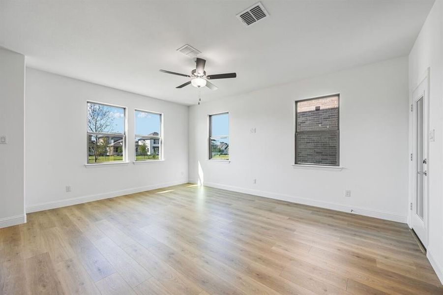 105 North Sky Drive ~ Ready Now 105 North Sky Drive ~ Ready Now