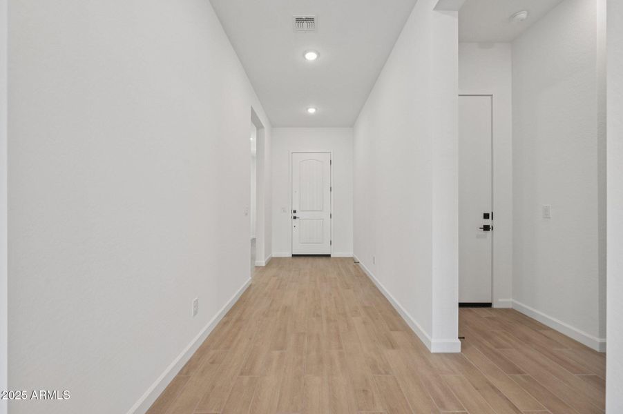 6-web-or-mls-E Stirrup St-S1212-006 6-web-or-mls-E Stirrup St-S1212-006