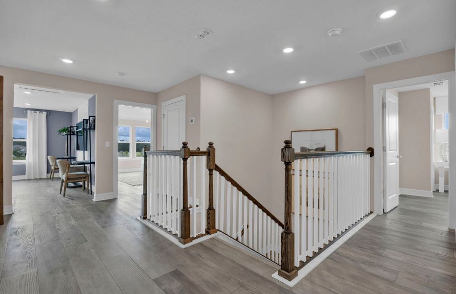 Representative unfurnished interior of a home built from the Yorkshire by Pulte Homes in Double Branch, Middleburg (Image 20). Representative unfurnished interior of a home built from the Yorkshire by Pulte Homes in Double Branch, Middleburg (Image 20).