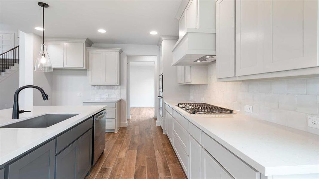 Furnished interior view inside a new home in The Lakes Of Somercrest 60', Midlothian (Image 7). Furnished interior view inside a new home in The Lakes Of Somercrest 60', Midlothian (Image 7).