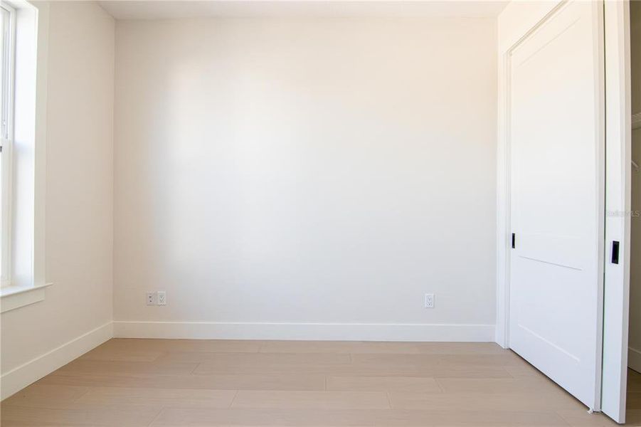 Spacious, unfurnished interior of a new home in , St. Petersburg (Image 16). Spacious, unfurnished interior of a new home in , St. Petersburg (Image 16).