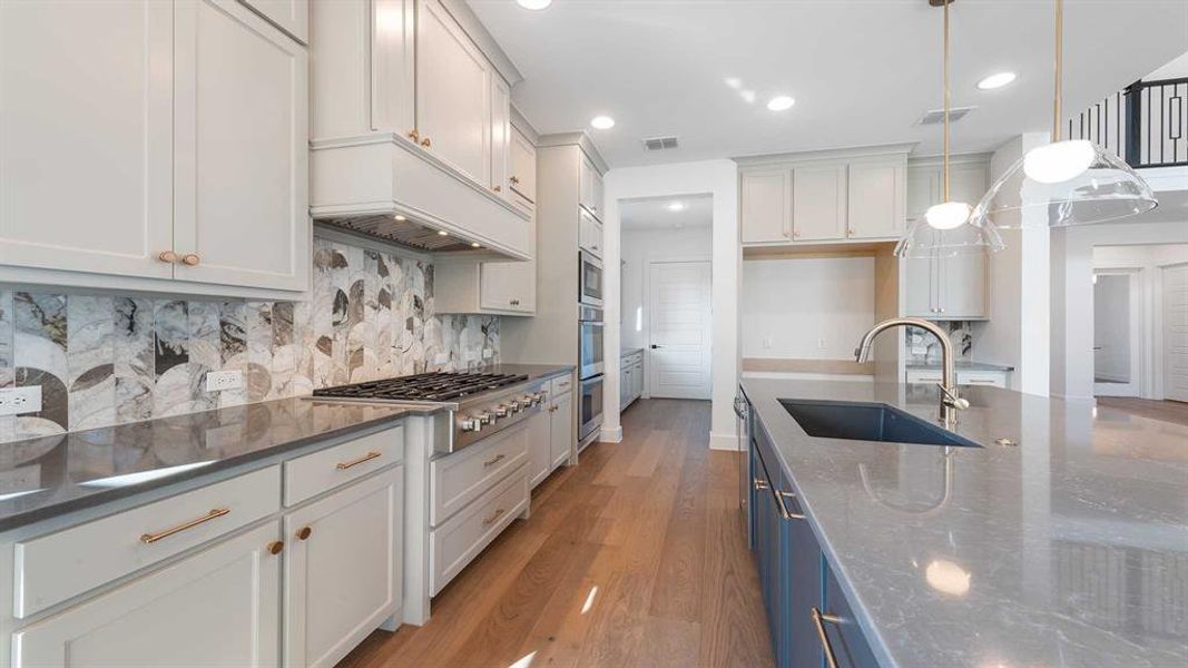 Furnished interior view inside a new home in Fields 60', Frisco (Image 14). Furnished interior view inside a new home in Fields 60', Frisco (Image 14).