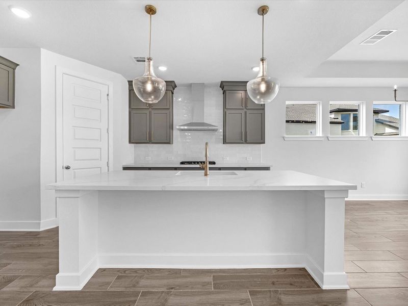 Representative image. Features, specifications, selections and colors may vary. Representative image. Features, specifications, selections and colors may vary.