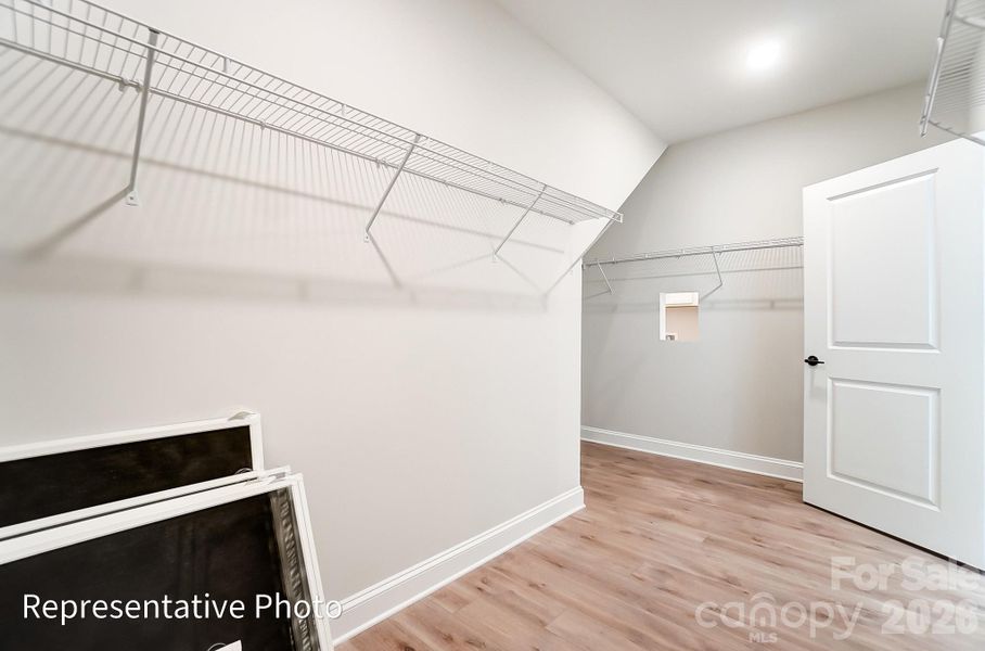 Spacious, unfurnished interior of a new home in Rone Creek, Waxhaw (Image 17).