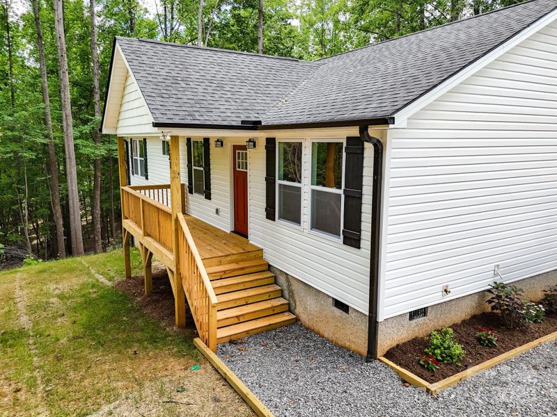Front exterior of a new home in , Marion, NC, highlighting curb appeal (Image 21).