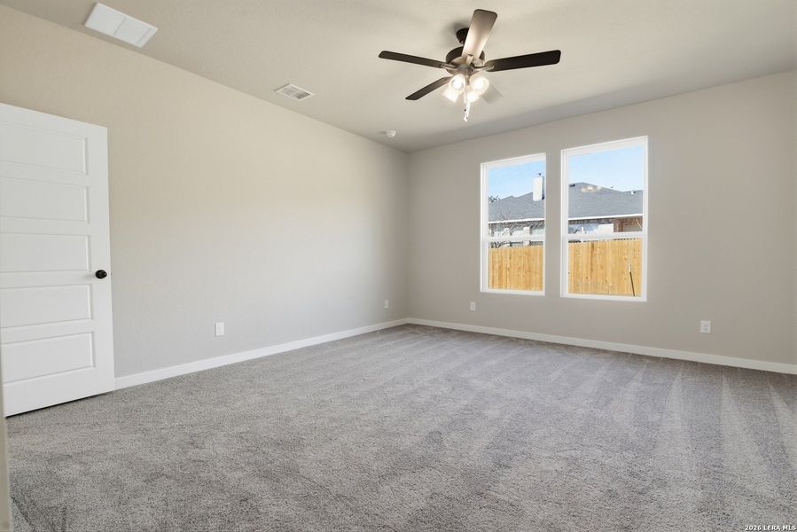 Spacious, unfurnished interior of a new home in Fairway Crossing, Converse (Image 21).