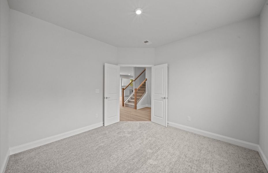 Spacious, unfurnished interior of a new home in Sweetwater Hills, Moore (Image 14).