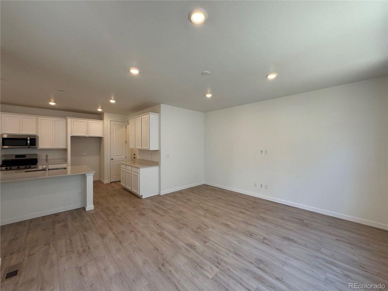 Spacious, unfurnished interior of a new home in , Parker (Image 8).