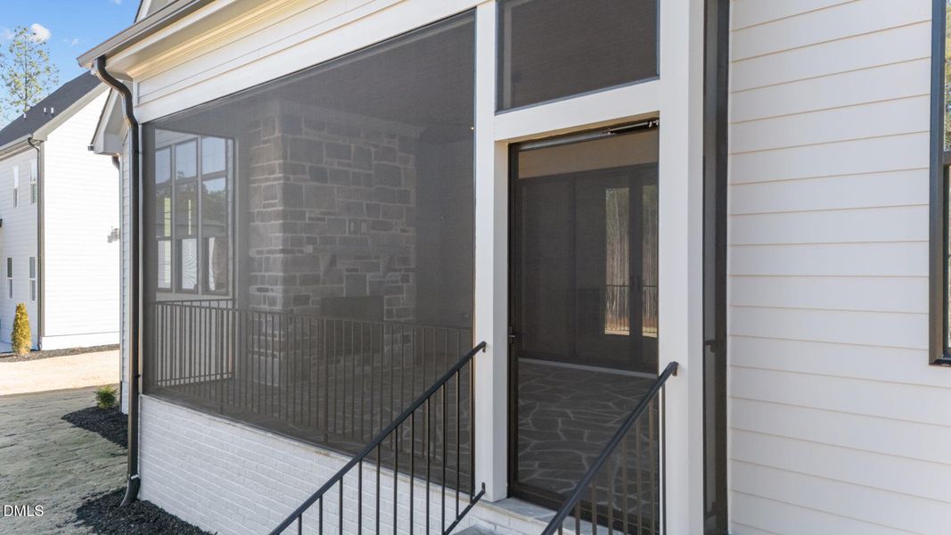 10-web-or-mls-10-DJI_20251222131437_0192