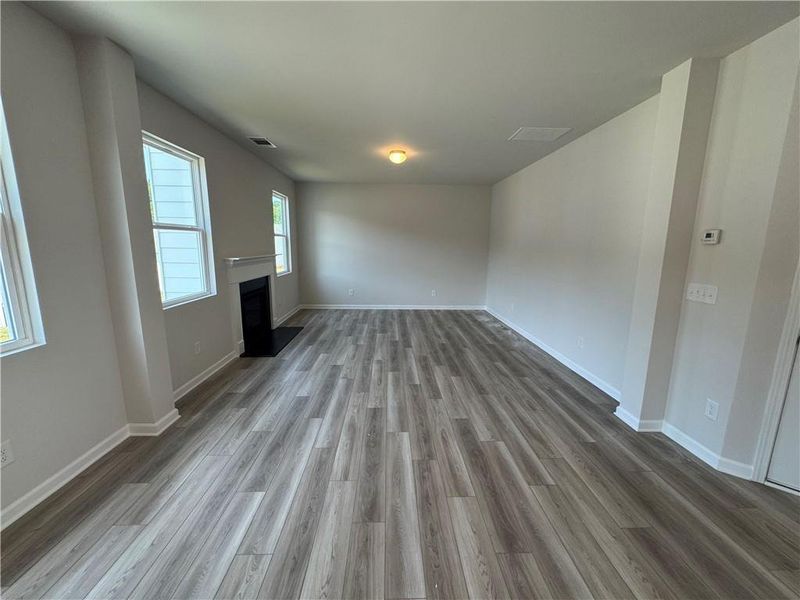 Spacious, unfurnished interior of a new home in The Reserve at Willow Oaks, Canton (Image 7).