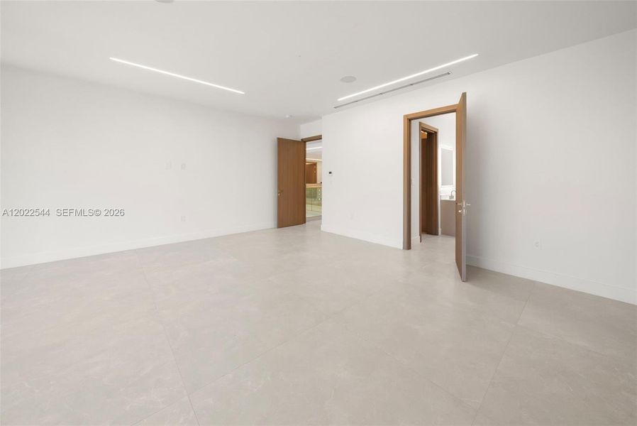 Spacious, unfurnished interior of a new home in , Miami (Image 58). Spacious, unfurnished interior of a new home in , Miami (Image 58).