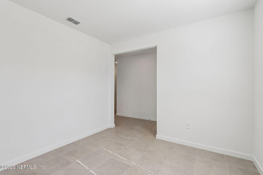 Spacious, unfurnished interior of a new home in Lakes at Bella Lago - Signature Series, Green Cove Springs (Image 19). Spacious, unfurnished interior of a new home in Lakes at Bella Lago - Signature Series, Green Cove Springs (Image 19).