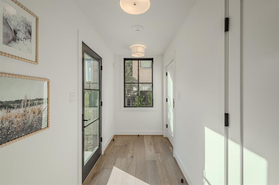 Spacious, unfurnished interior of a new home in , University Park (Image 19).