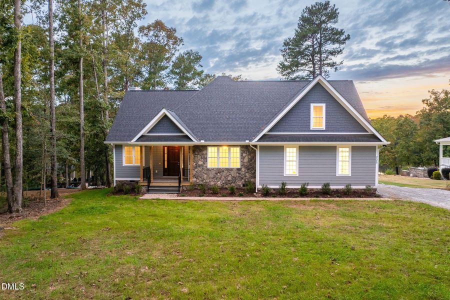 46-web-or-mls-Roanoke-Bend-58