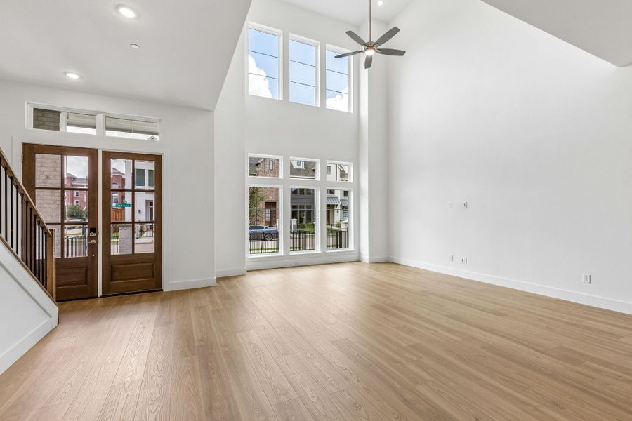 Spacious, unfurnished interior of a new home in Newman Village Townhomes, Frisco (Image 16). Spacious, unfurnished interior of a new home in Newman Village Townhomes, Frisco (Image 16).