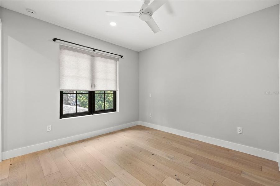 Spacious, unfurnished interior of a new home in College Park, Orlando (Image 23). Spacious, unfurnished interior of a new home in College Park, Orlando (Image 23).