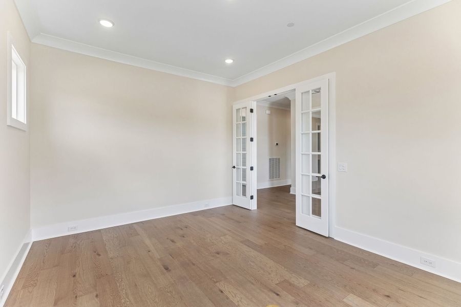 Representative unfurnished interior of a home built from the Harrington by John Wieland in Willow Ridge, Nolensville (Image 46).
